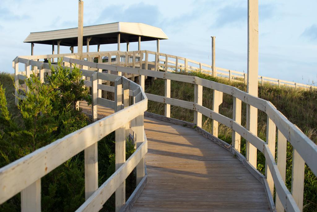 Atlantic Beach Resort, A Ramada By Wyndham Buitenkant foto